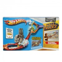 Hot Wheels Wall Tracks Mid-Air Madness Booster Trackset 