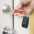Tame Your Keys With The Ingenious Organizer and Holder HCL364