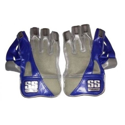 SS Platino Wicket Keeper Gloves Cricket Gear Games And Sports